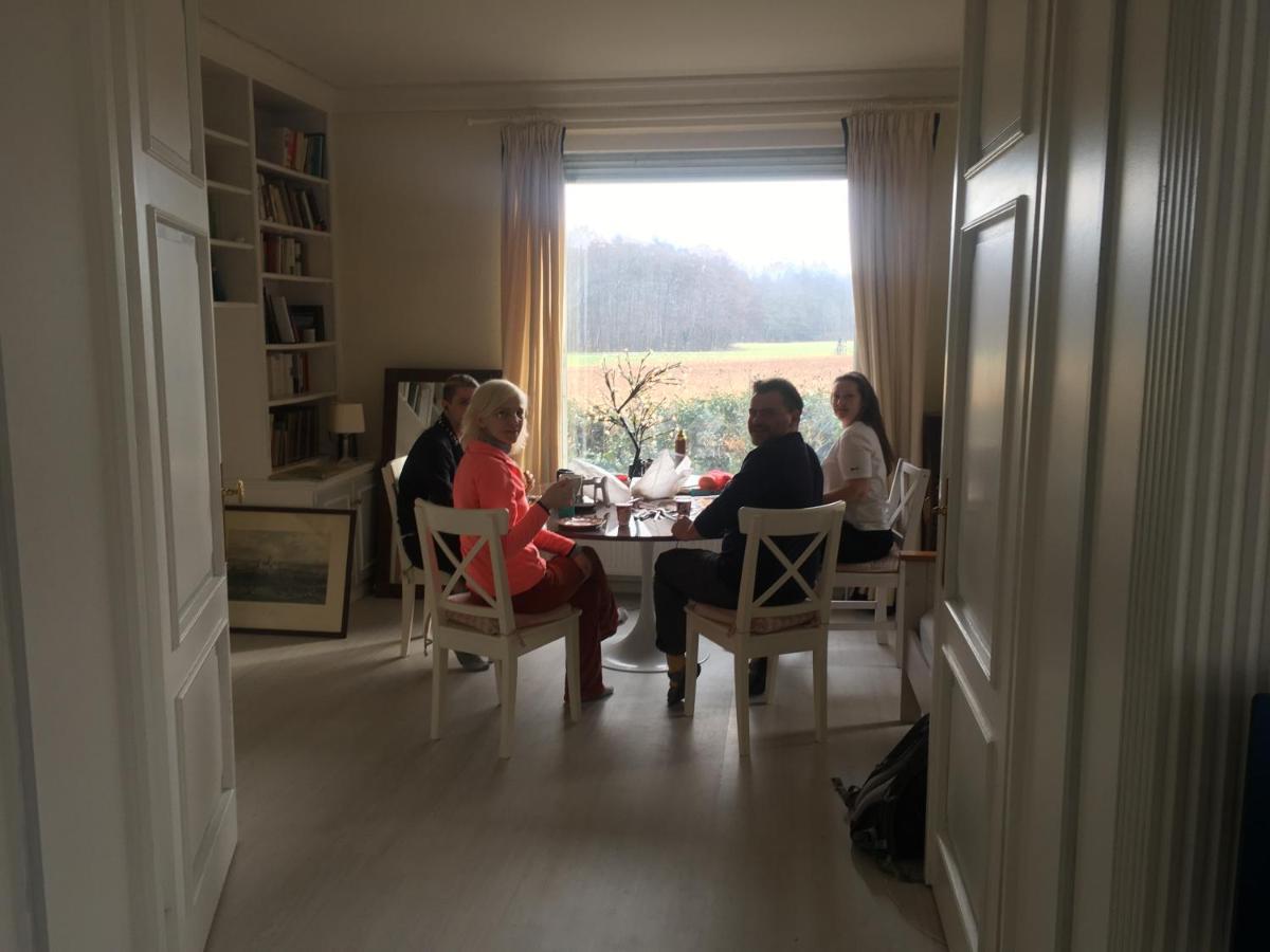 Budget-Unterkunft Im Wunderschoenen Haus Mit Herrlichem Panoramablick Luneburg Exterior photo